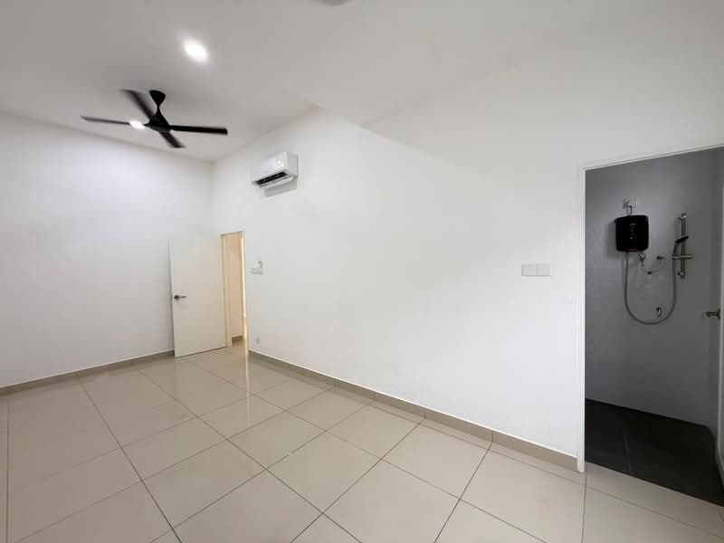 Semi-Detached House for Sale in Taman Ungku Tun Aminah (Skudai) - Jyez Lee - PropertyGuru.com.my