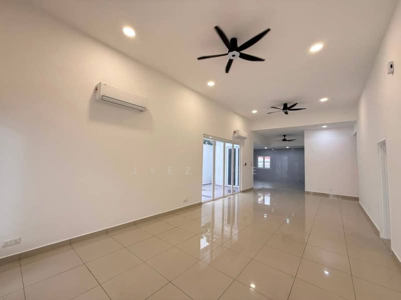 Semi-Detached House for Sale in Taman Ungku Tun Aminah (Skudai) - Jyez Lee - PropertyGuru.com.my