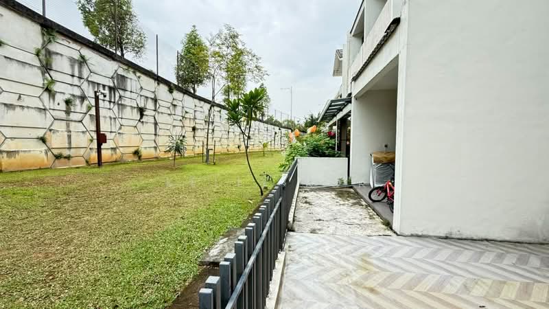 3-storey Terraced House for Sale in Tamansari (Rawang) - Kelly Kok - PropertyGuru.com.my