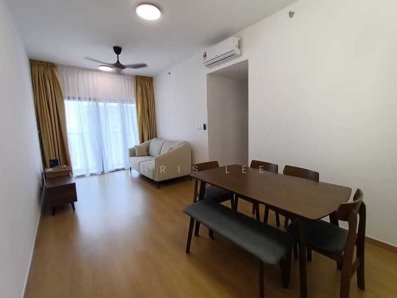 Servis Apartment untuk Disewa di Maya Bay Residences @ Gamuda Cove - Chris Lee - Living Room - PropertyGuru.com.my