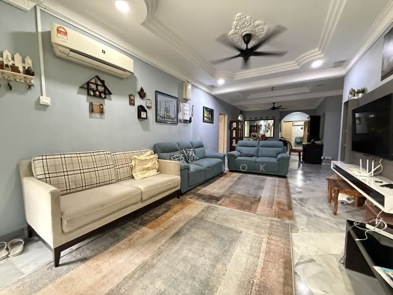 Bungalow for Sale in Bukit Beruntung (Selangor) - Chloe Kok - PropertyGuru.com.my