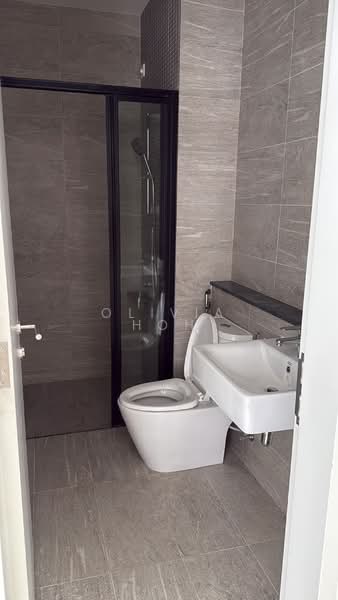 Service Residence for Rent at Edelweiss @ Tropicana Gardens - Olivia Hoh - Bathroom - PropertyGuru.com.my