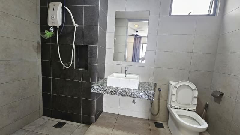 Service Residence for Rent at Luminari - Jie Ying - Bathroom - PropertyGuru.com.my