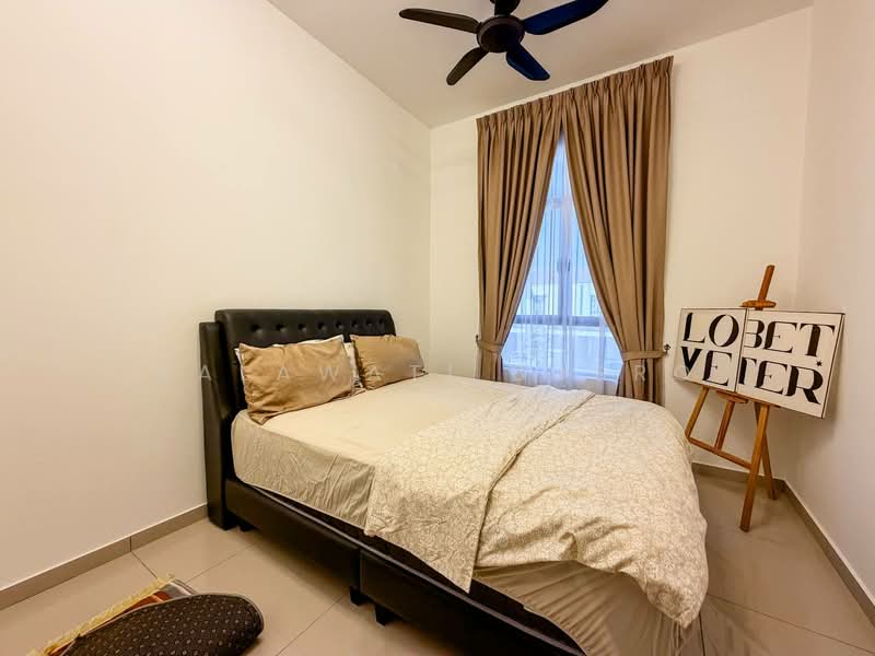 Rumah Bandar untuk Dijual di Eco Grandeur (Puncak Alam) - Salawati Busro - Bedroom - PropertyGuru.com.my