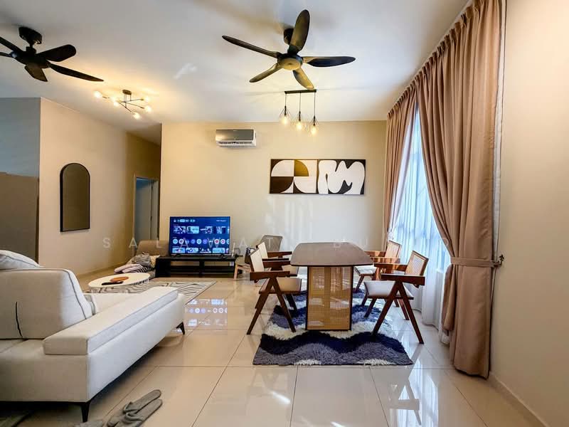 Rumah Bandar untuk Dijual di Eco Grandeur (Puncak Alam) - Salawati Busro - Living Room - PropertyGuru.com.my