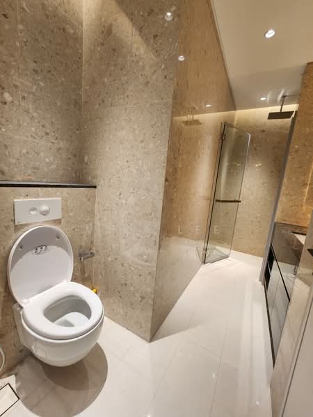 Servis Apartment untuk Disewa di Pavilion Damansara Heights - Vera Lee - Bathroom - PropertyGuru.com.my