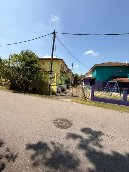 2-storey Terraced House for Sale in Bandar Country Homes (Rawang) - Vikram . - Exterior - PropertyGuru.com.my
