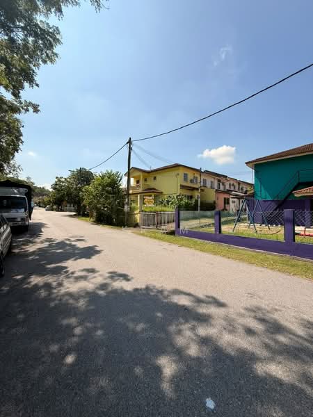 2-storey Terraced House for Sale in Bandar Country Homes (Rawang) - Vikram . - Exterior - PropertyGuru.com.my