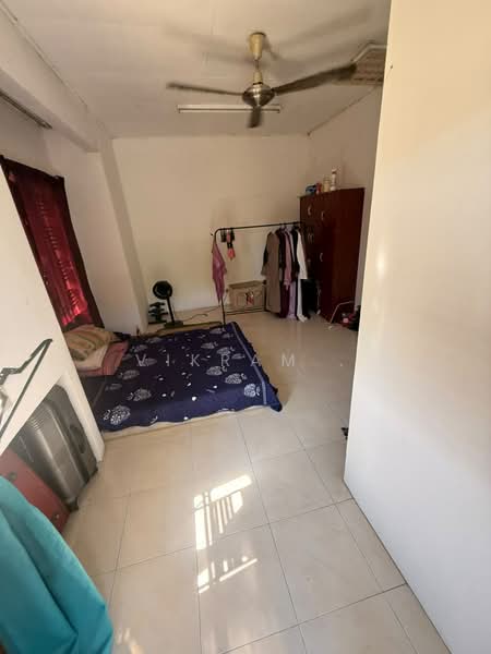 2-storey Terraced House for Sale in Bandar Country Homes (Rawang) - Vikram . - Bedroom - PropertyGuru.com.my