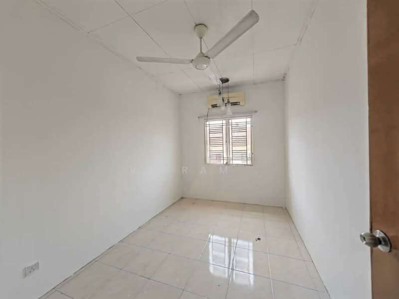 2-storey Terraced House for Sale in Bandar Country Homes (Rawang) - Vikram . - Interior - PropertyGuru.com.my