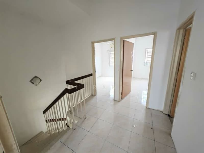 2-storey Terraced House for Sale in Bandar Country Homes (Rawang) - Vikram . - Interior - PropertyGuru.com.my