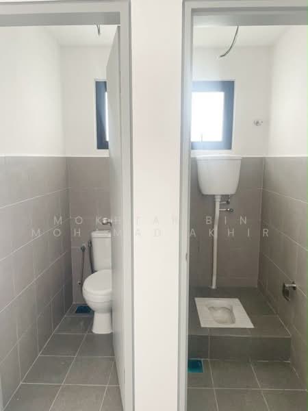 Kedai / Pejabat untuk Disewa di Serene Heights (Semenyih) - Mokhtar Bin Mohamad Akhir - Bathroom - PropertyGuru.com.my
