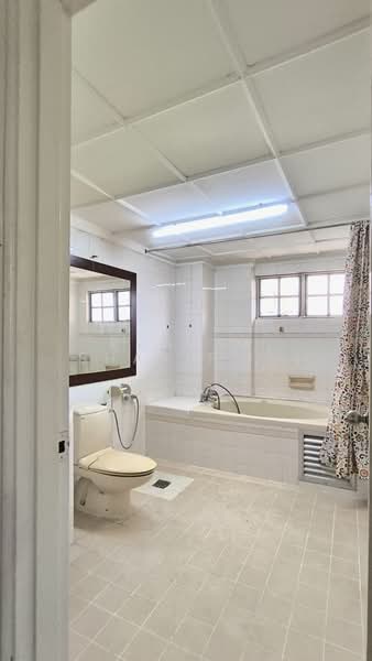 Condominium for Sale at Menara Mutiara - Kashfi Sharifuddin - Bathroom - PropertyGuru.com.my
