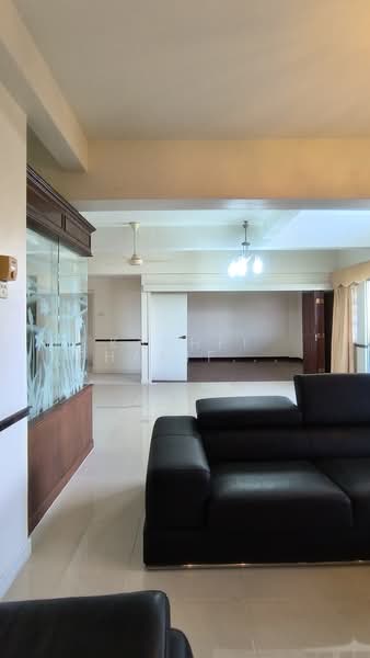 Condominium for Sale at Menara Mutiara - Kashfi Sharifuddin - Living Room - PropertyGuru.com.my