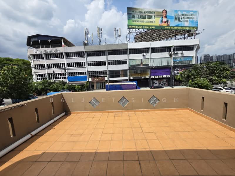 Rumah Teres 2 Tingkat untuk Dijual di Shah Alam (Selangor) - Baljeet Singh - Exterior - PropertyGuru.com.my