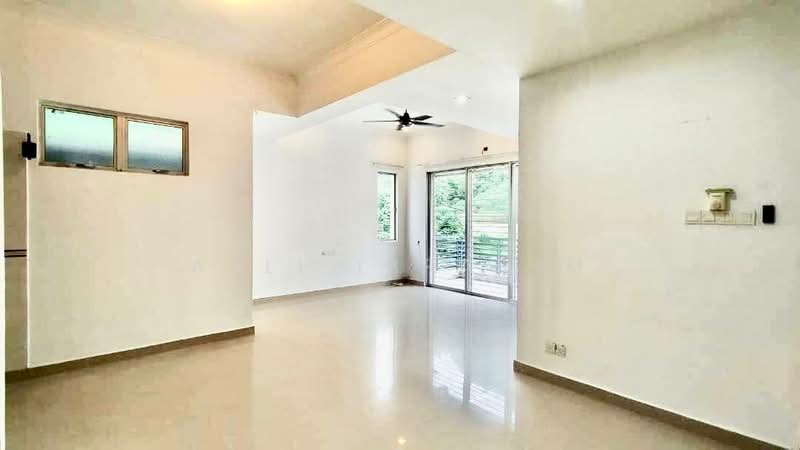 Townhouse for Sale in Taman Raintree (Batu Caves) - Azli Ibrahim - Living Room - PropertyGuru.com.my