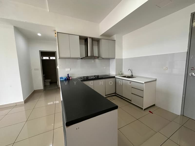 Kondominium untuk Dijual di The Wharf Residence - Ivy Chong - Kitchen - PropertyGuru.com.my