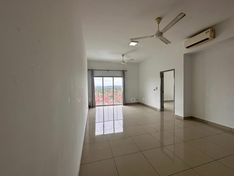 Kondominium untuk Dijual di The Wharf Residence - Ivy Chong - Living Room - PropertyGuru.com.my