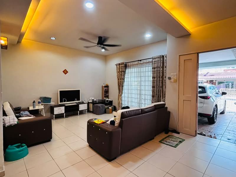 2-storey Terraced House for Sale in Ipoh (Perak) - David Wong - Living Room - PropertyGuru.com.my