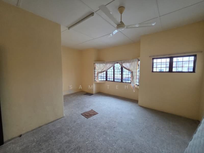 Rumah Teres untuk Dijual di Taman Bayu Perdana (Klang) - Sam Teh - PropertyGuru.com.my