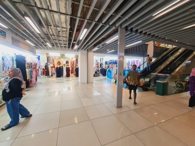 Shop for Sale in KL City Centre (Kuala Lumpur) - Leslie Low - Interior - PropertyGuru.com.my