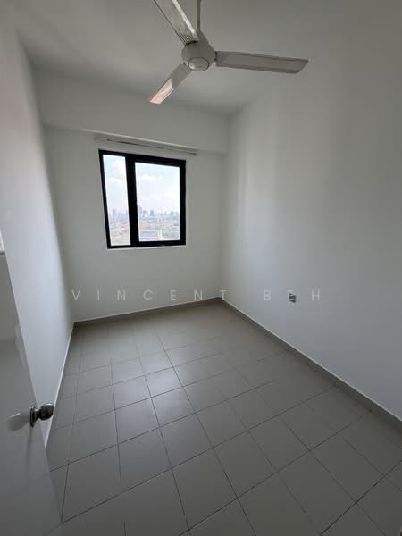 Kondominium untuk Dijual di Residence 8 - Vincent Beh - PropertyGuru.com.my