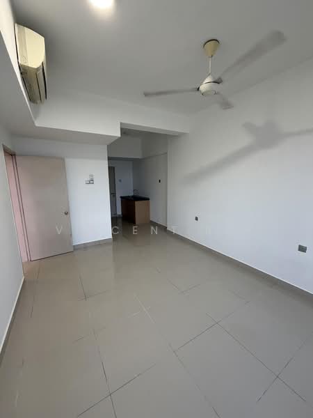 Kondominium untuk Dijual di Residence 8 - Vincent Beh - PropertyGuru.com.my