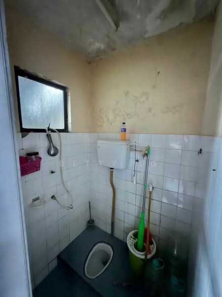2-storey Terraced House for Sale in Taman Perling (Perling) - Betty Ng - PropertyGuru.com.my