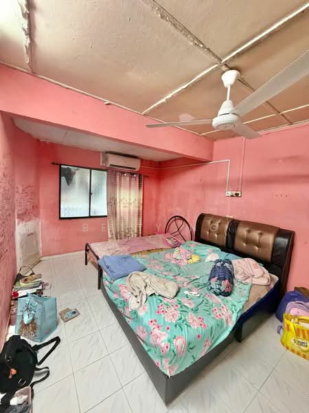 2-storey Terraced House for Sale in Taman Perling (Perling) - Betty Ng - PropertyGuru.com.my