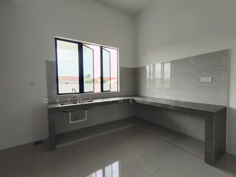 2-storey Terraced House for Sale in Ipoh (Perak) - Catherine Chin - Kitchen - PropertyGuru.com.my