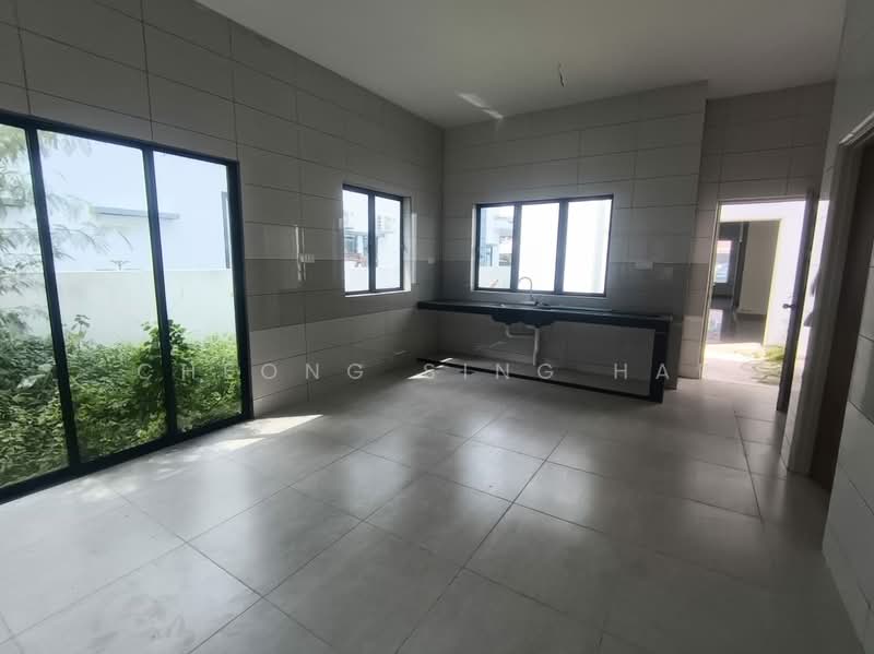 Semi-Detached House for Sale in Taman Mewah Aman (Sitiawan) - Cheong Sing Har - Kitchen - PropertyGuru.com.my