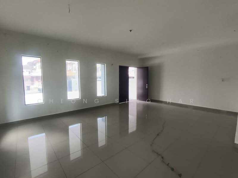 Semi-Detached House for Sale in Taman Mewah Aman (Sitiawan) - Cheong Sing Har - Living Room - PropertyGuru.com.my
