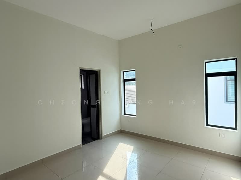 Rumah Berkembar untuk Dijual di Taman Mewah Aman (Sitiawan) - Cheong Sing Har - Interior - PropertyGuru.com.my