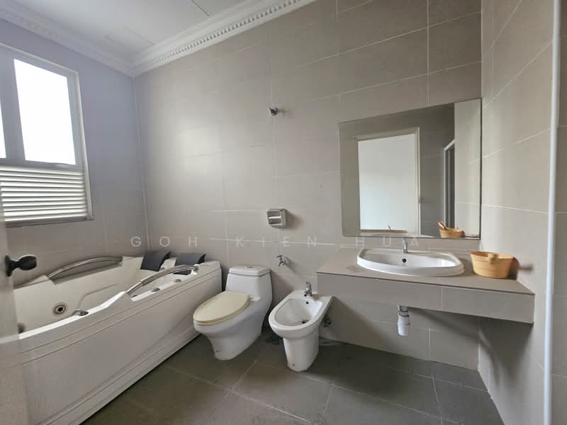 Rumah Teres 3 Tingkat untuk Dijual di Shah Alam (Selangor) - Goh Kien Hua - Bathroom - PropertyGuru.com.my