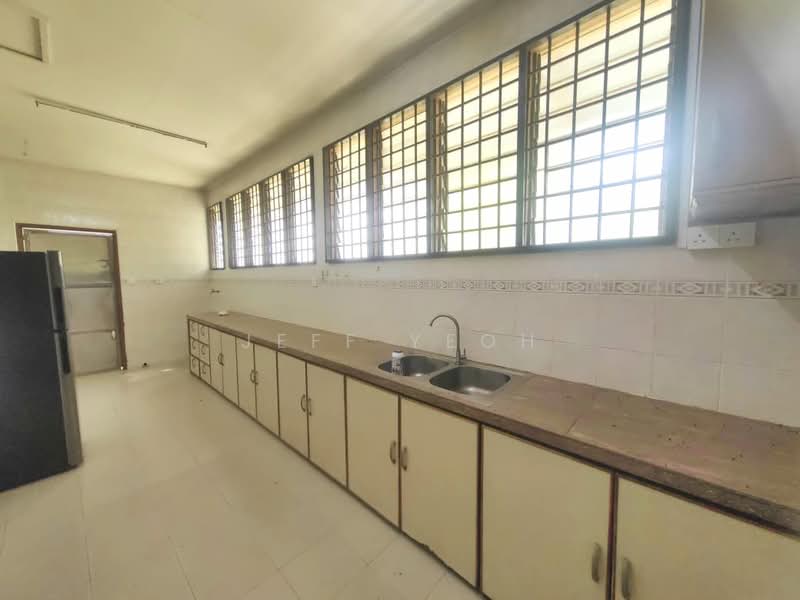 Semi-Detached House for Sale in Taman Lorong Shariff (Alor Setar) - Jeff Yeoh - Kitchen - PropertyGuru.com.my
