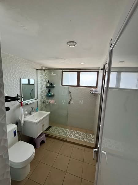 Kondominium untuk Dijual di Bangsar Heights - Selvam . - Common Bathroom - PropertyGuru.com.my