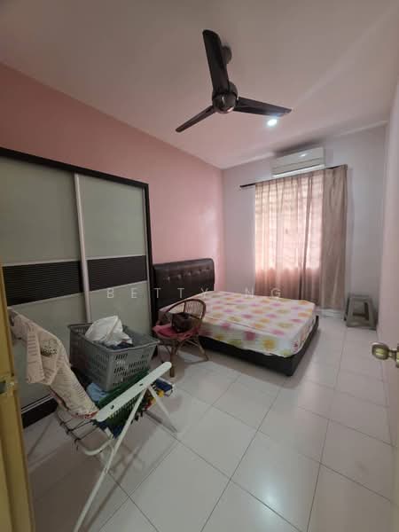 Rumah Teres 2 Tingkat untuk Dijual di Taman Setia Indah (Tebrau) - Betty Ng - PropertyGuru.com.my