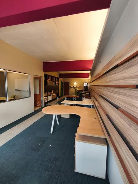 Shop for Sale in Bandar Sri Damansara (Selangor) - Effendy Shohaili - Study - PropertyGuru.com.my