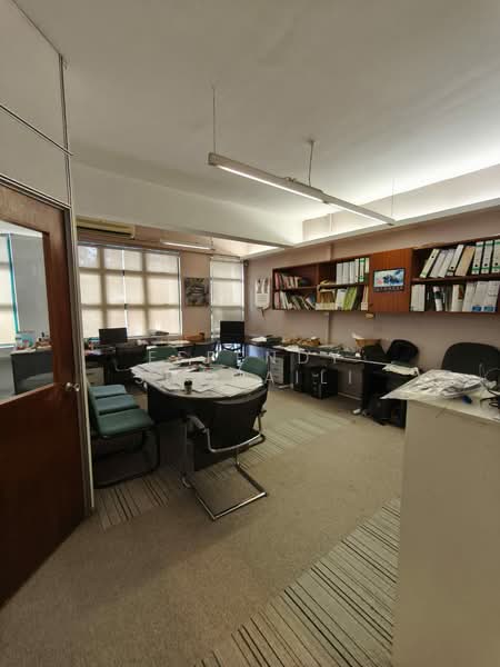 Shop for Sale in Bandar Sri Damansara (Selangor) - Effendy Shohaili - Interior - PropertyGuru.com.my