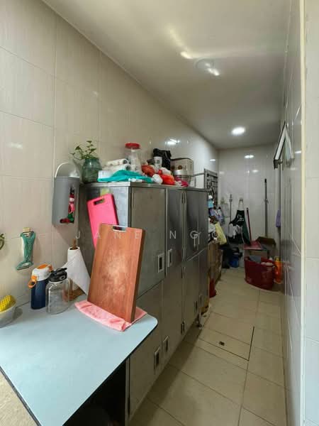 2-storey Terraced House for Sale in Taman Seri Austin (Tebrau) - Jane Ngoi - Kitchen - PropertyGuru.com.my