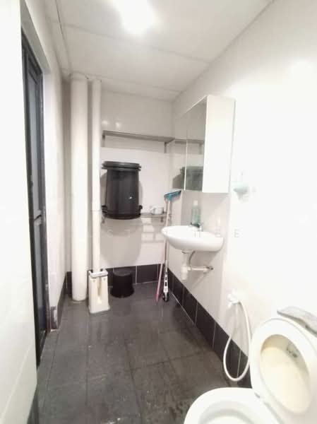 Service Residence for Rent at Amara - Justin Tee - Bathroom - PropertyGuru.com.my