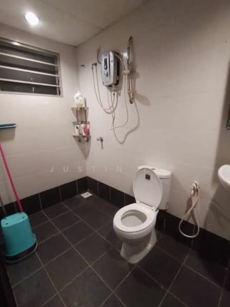 Service Residence for Rent at Amara - Justin Tee - Bathroom - PropertyGuru.com.my