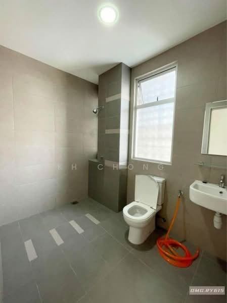 2-storey Terraced House for Sale in Bandar Rimbayu (Telok Panglima Garang) - KH Chong - Bathroom - PropertyGuru.com.my