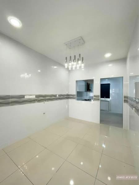 2-storey Terraced House for Sale in Bandar Rimbayu (Telok Panglima Garang) - KH Chong - Kitchen - PropertyGuru.com.my