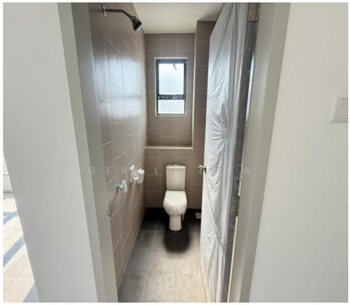 Shop for Rent in Semenyih (Selangor) - Gerald Liew - Bathroom - PropertyGuru.com.my