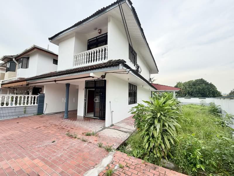 Rumah Teres 2 Tingkat untuk Dijual di Taman Johor Jaya (Johor Bahru) - Nico Chong - Exterior - PropertyGuru.com.my