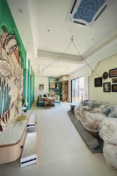 Rumah Berkembar untuk Dijual di Simpang Pulai (Perak) - Connie Lai - Living Room - PropertyGuru.com.my