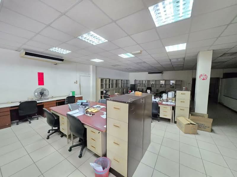Detached Factory for Rent in Parit Buntar (Perak) - Edwin Chin - Interior - PropertyGuru.com.my
