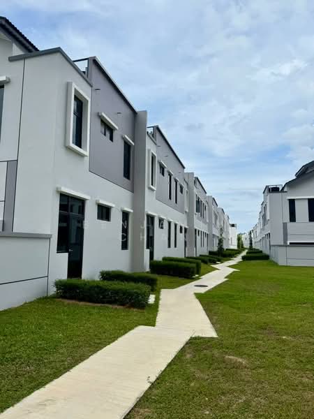2-storey Terraced House for Sale in Taman Mount Austin (Tebrau) - Benjamin Chan - Exterior - PropertyGuru.com.my