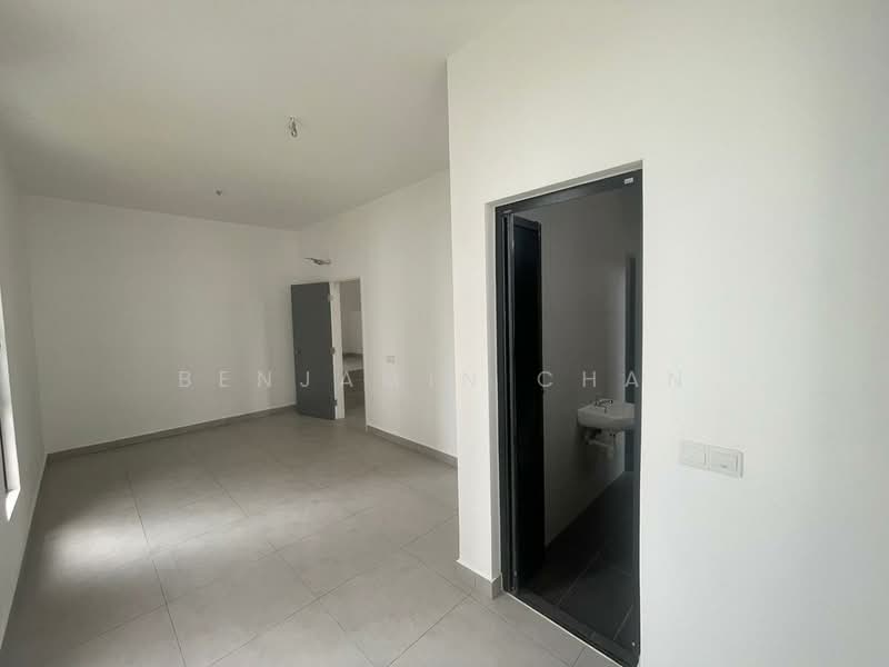 2-storey Terraced House for Sale in Taman Mount Austin (Tebrau) - Benjamin Chan - Interior - PropertyGuru.com.my